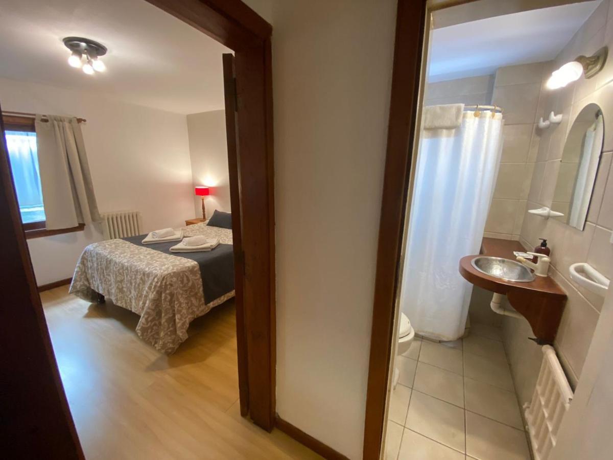 Hosteria Suiza - Ex Casita Suiza San Carlos de Bariloche Exterior photo